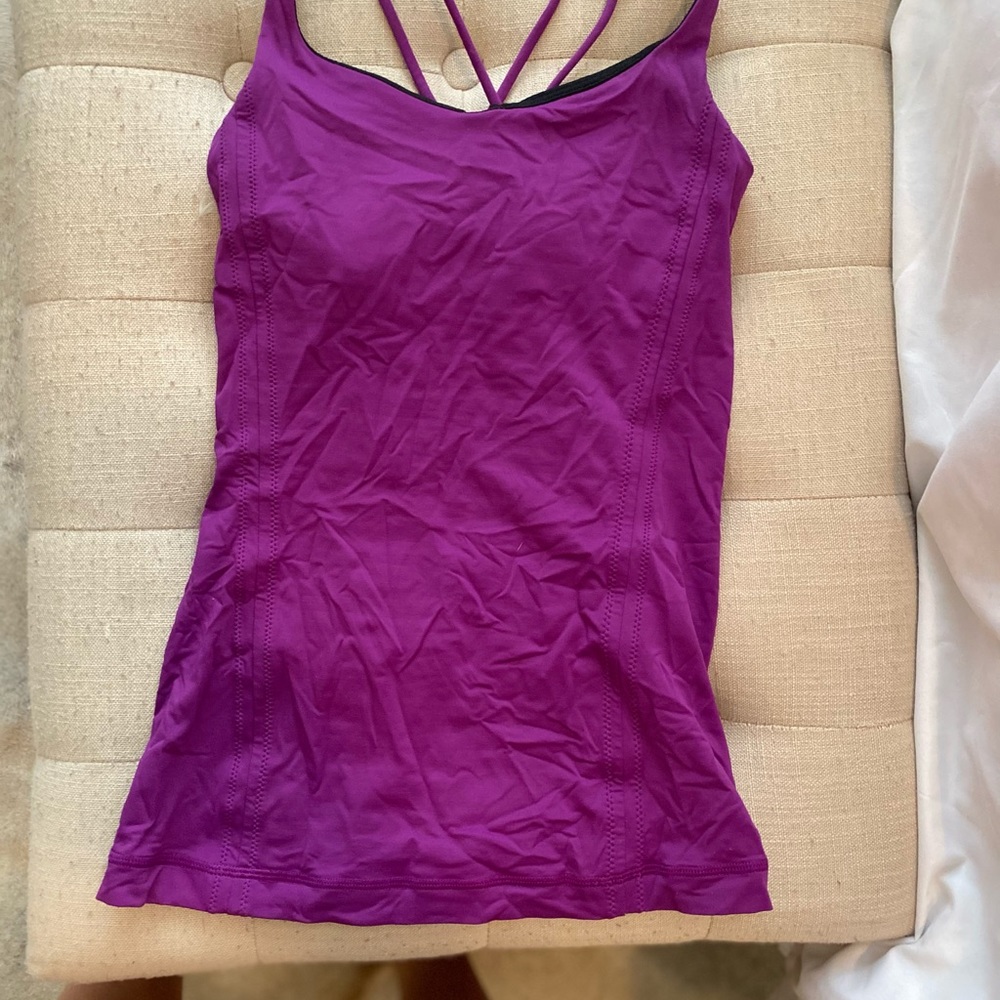 Lululemon tank